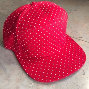 Red hat with polka dots ♥️